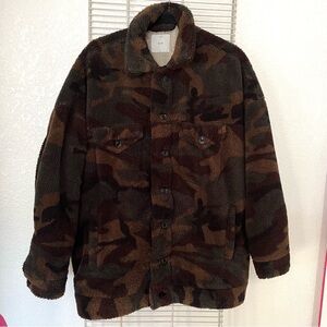 Studio Seven Camouflage Boa Fleece Jacket